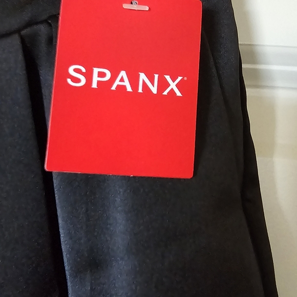 Spanx Satin Cropped Wide Leg Pants Size Medium - Picture 3 of 5